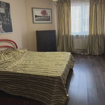 Сдается 2-х комнатная квартира, 65 м²