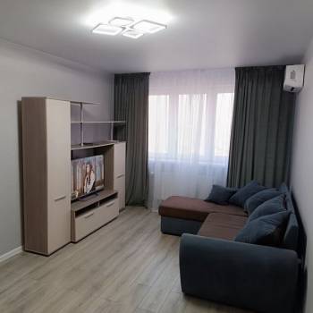Сдается 1-комнатная квартира, 39 м²