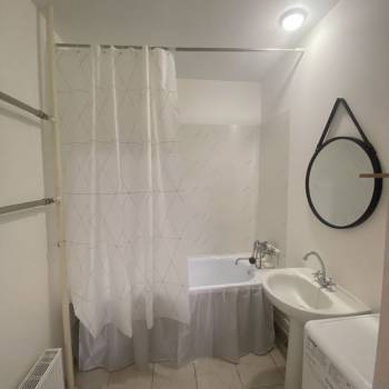 Сдается Многокомнатная квартира, 81,9 м²