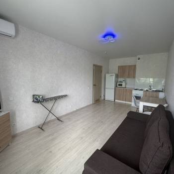 Продается 1-комнатная квартира, 27 м²