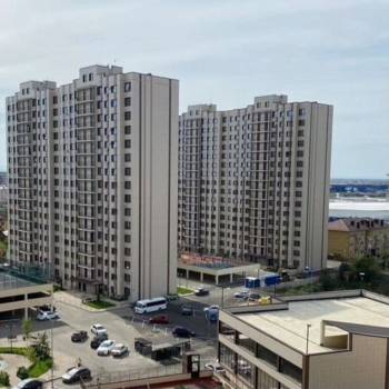 Продается 1-комнатная квартира, 35 м²