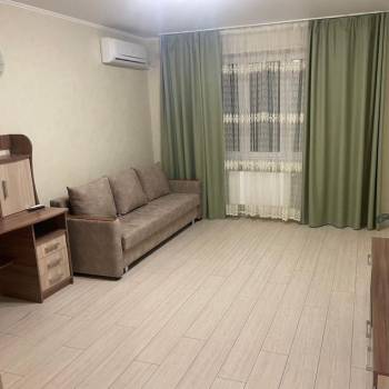 Сдается 1-комнатная квартира, 47 м²