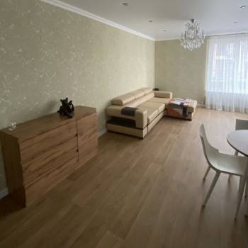 Сдается 2-х комнатная квартира, 60 м²