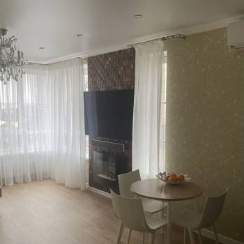 Сдается 2-х комнатная квартира, 60 м²