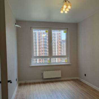 Продается 1-комнатная квартира, 35 м²