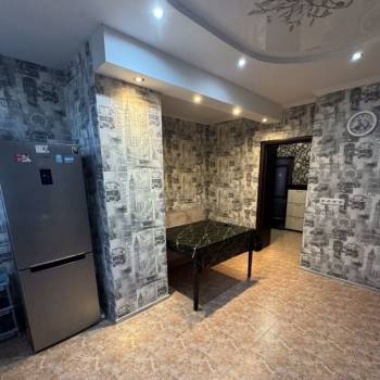 Сдается 1-комнатная квартира, 43 м²