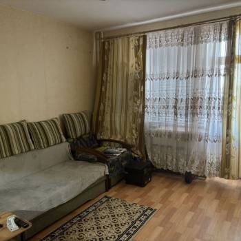 Продается 1-комнатная квартира, 42,4 м²