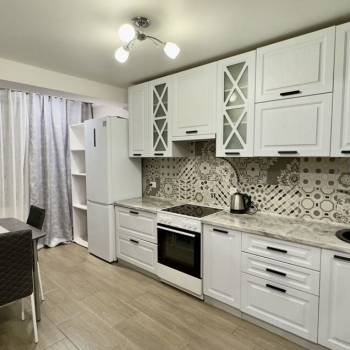 Сдается 1-комнатная квартира, 44 м²