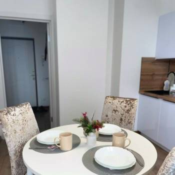 Сдается 1-комнатная квартира, 37 м²