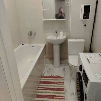 Сдается 1-комнатная квартира, 42,3 м²