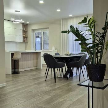 Сдается Дом, 220 м²