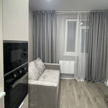 Сдается 1-комнатная квартира, 42,1 м²