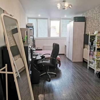 Продается 1-комнатная квартира, 40,7 м²