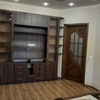 Продается 1-комнатная квартира, 36 м²