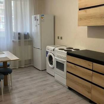 Сдается 2-х комнатная квартира, 56 м²