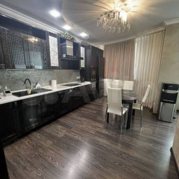 Сдается 2-х комнатная квартира, 70 м²