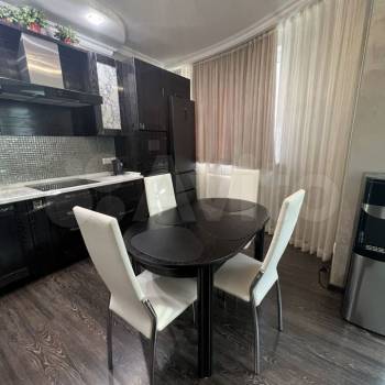 Сдается 2-х комнатная квартира, 70 м²