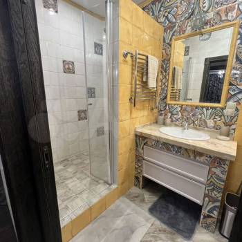 Сдается 2-х комнатная квартира, 70 м²