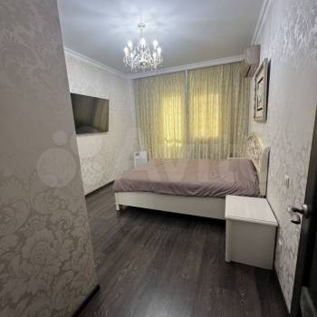 Сдается 2-х комнатная квартира, 70 м²