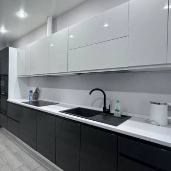 Продается 1-комнатная квартира, 37 м²