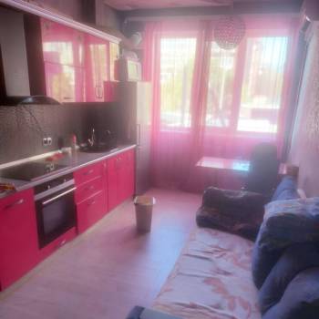 Сдается 1-комнатная квартира, 42 м²