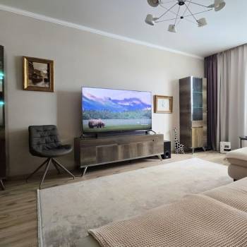 Продается 2-х комнатная квартира, 70,3 м²