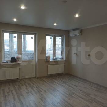 Продается 1-комнатная квартира, 51 м²