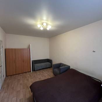 Сдается 1-комнатная квартира, 38,6 м²