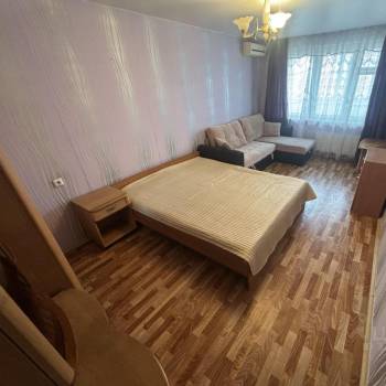 Сдается 1-комнатная квартира, 40 м²