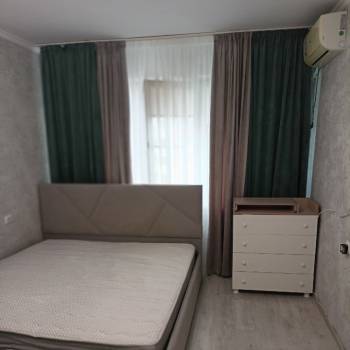 Сдается 1-комнатная квартира, 35 м²