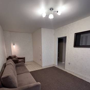 Сдается 1-комнатная квартира, 35 м²