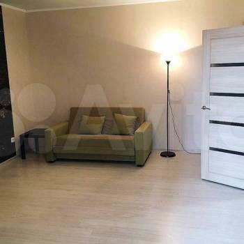 Сдается 1-комнатная квартира, 40,8 м²