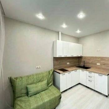 Продается 1-комнатная квартира, 36 м²
