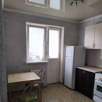 Продается 1-комнатная квартира, 32 м²