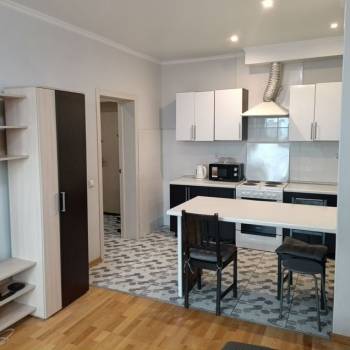 Сдается 1-комнатная квартира, 30 м²