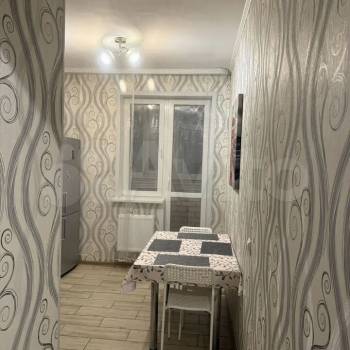 Сдается 1-комнатная квартира, 32 м²