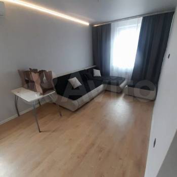 Сдается Многокомнатная квартира, 56 м²