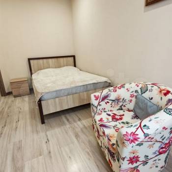 Сдается 1-комнатная квартира, 35 м²