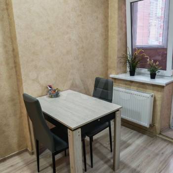 Сдается 1-комнатная квартира, 35 м²