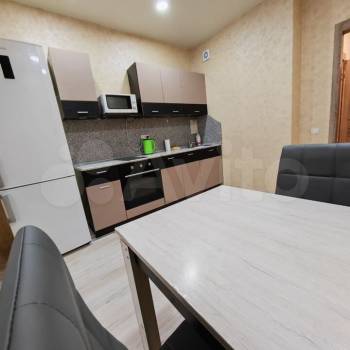 Сдается 1-комнатная квартира, 35 м²