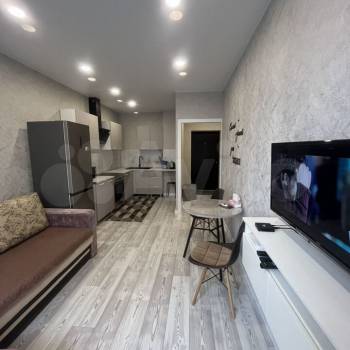 Сдается 1-комнатная квартира, 40 м²