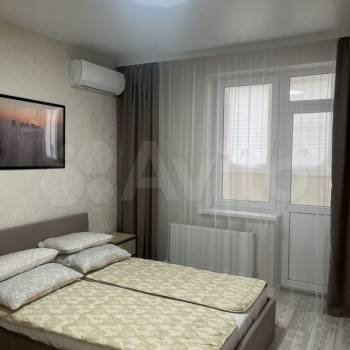 Сдается 1-комнатная квартира, 40 м²