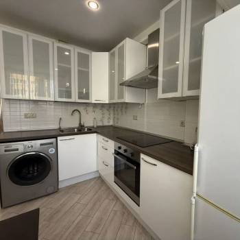 Продается 1-комнатная квартира, 37,9 м²