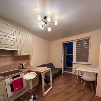 Сдается 1-комнатная квартира, 38 м²