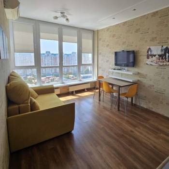 Сдается 1-комнатная квартира, 50 м²