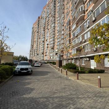 Сдается 1-комнатная квартира, 43 м²