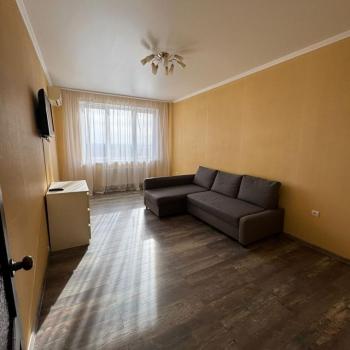 Сдается 1-комнатная квартира, 43 м²