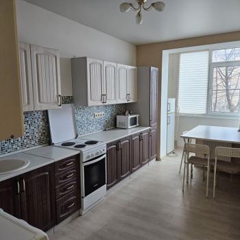 Сдается 1-комнатная квартира, 38 м²