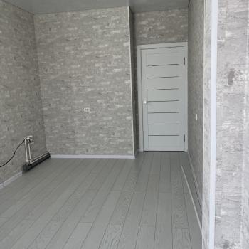 Продается 1-комнатная квартира, 42 м²