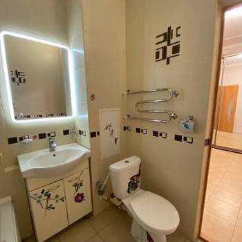 Продается 1-комнатная квартира, 46,5 м²